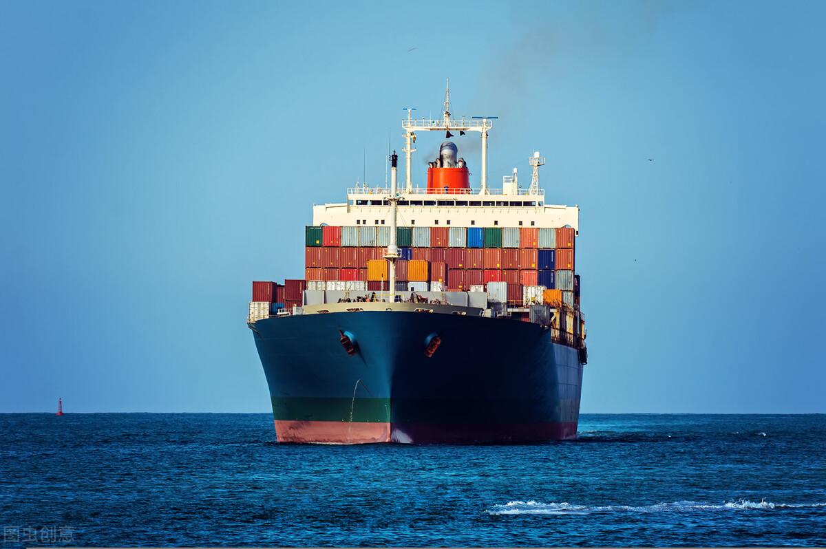 国际海运附加费怎么计算?(国际海运包含哪些附加费?)