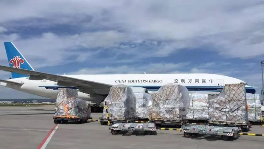 空派和空运的区别（国际空运干货知识分享）
