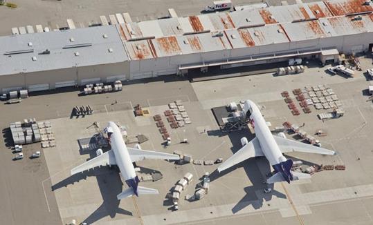 跨境物流中东海运专线