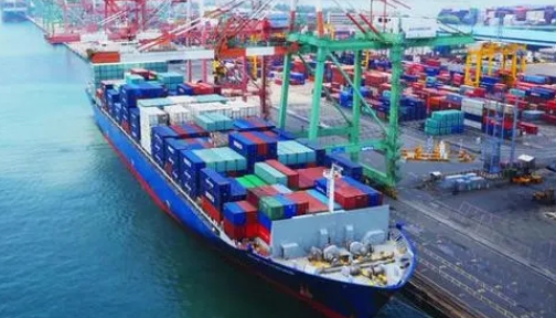 国际海运开顶柜和平板柜到底可以装多高、多重的货（国际海运集装箱载重情况详解）