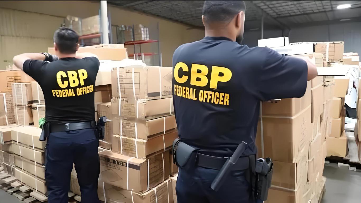 炸裂!美国海关突袭,2.5 亿中国商品 “中招” 被查扣! 炸裂!美国海关突袭,2.5 亿中国商品 “中招” 被查扣!